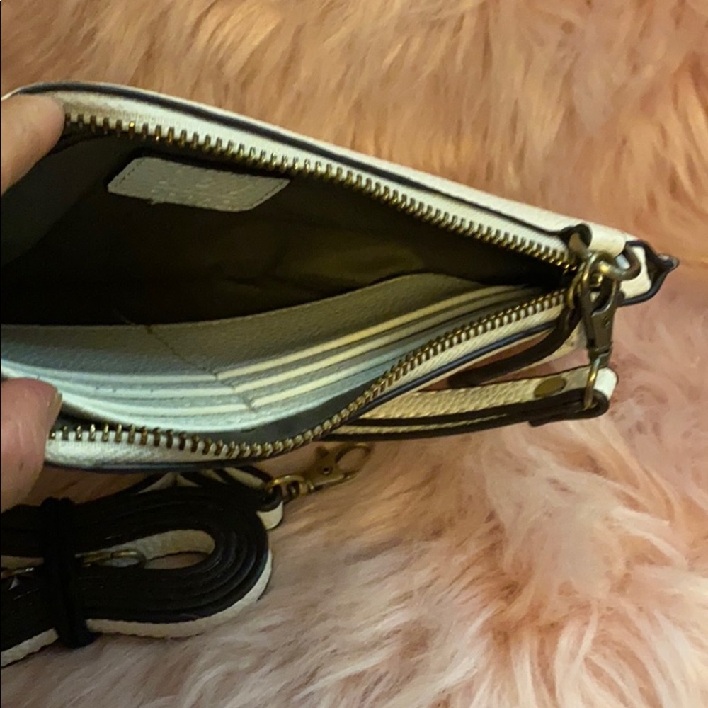 Crossbody - Picture 3 of 3